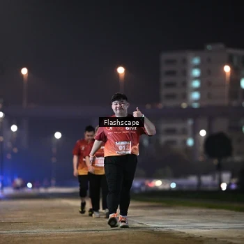 Runner Photo 8746998