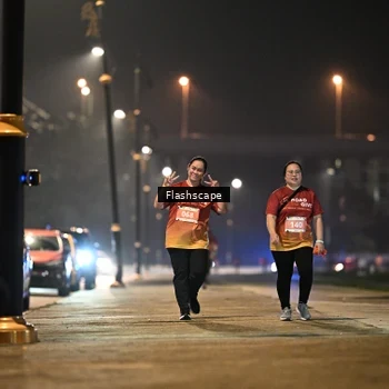 Runner Photo 8747023