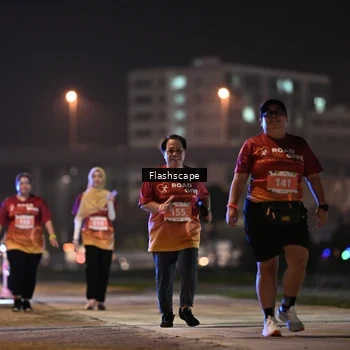 Runner Photo 8747244
