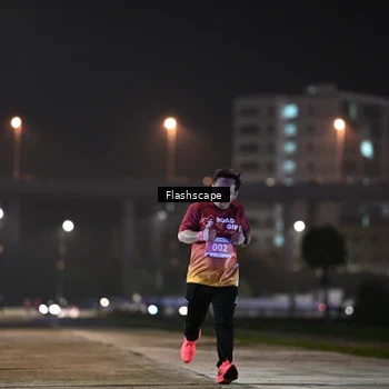 Runner Photo 8747358