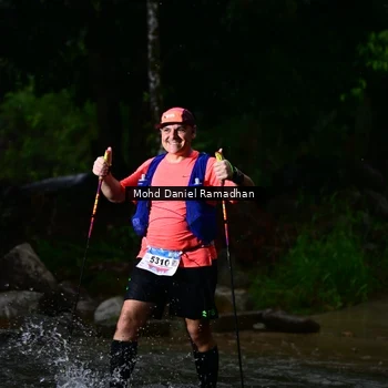Runner Photo 8747401