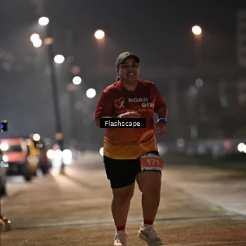 Runner Photo 8747444