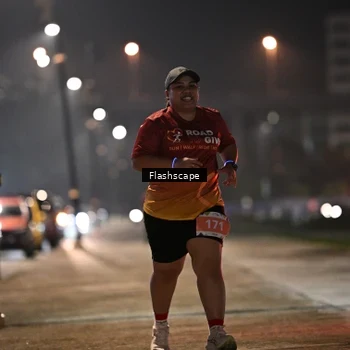 Runner Photo 8747453