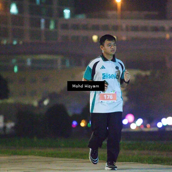 Runner Photo 8750301