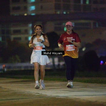 Runner Photo 8750392