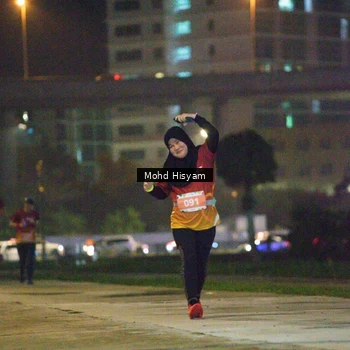 Runner Photo 8750604