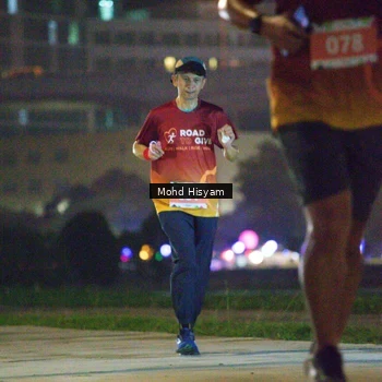 Runner Photo 8750677