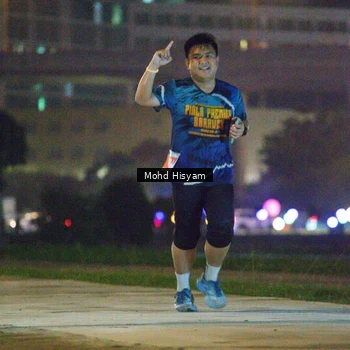 Runner Photo 8750680