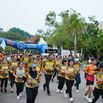 Runner Photo 8752178