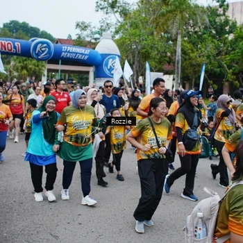 Runner Photo 8752246