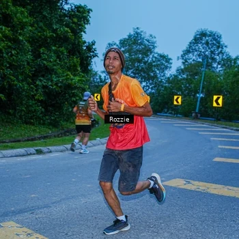 Runner Photo 8752389