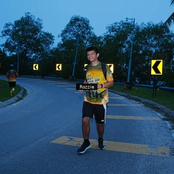 Runner Photo 8752495