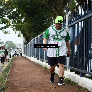Runner Photo 8756669