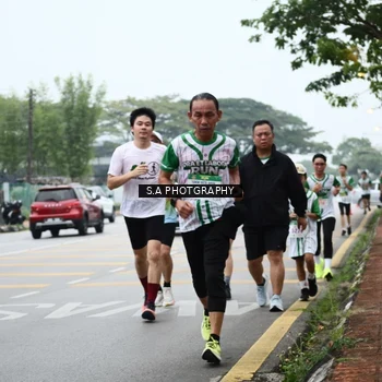 Runner Photo 8756671