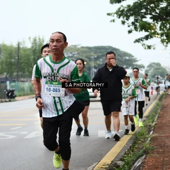 Runner Photo 8756675