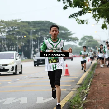 Runner Photo 8756686