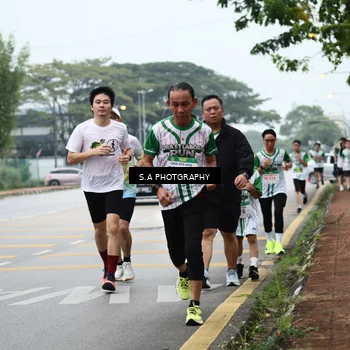 Runner Photo 8756690
