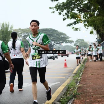 Runner Photo 8756711