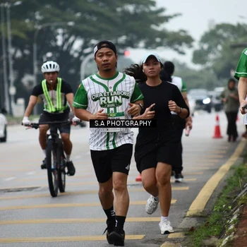 Runner Photo 8756750