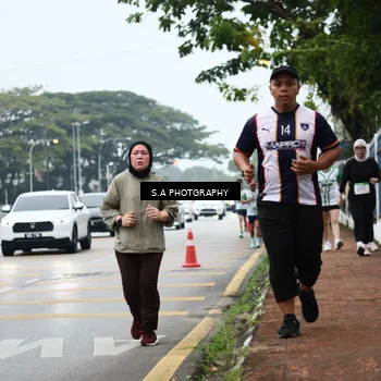 Runner Photo 8756775