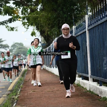 Runner Photo 8756799
