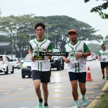 Runner Photo 8756814
