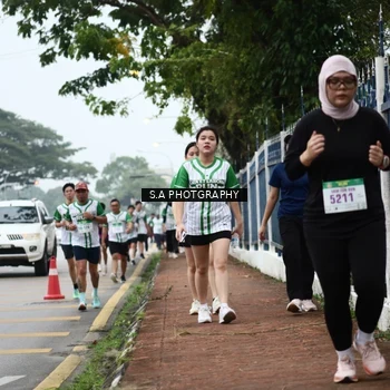 Runner Photo 8756854