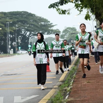 Runner Photo 8756870
