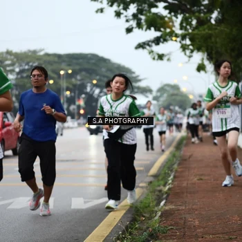 Runner Photo 8757016