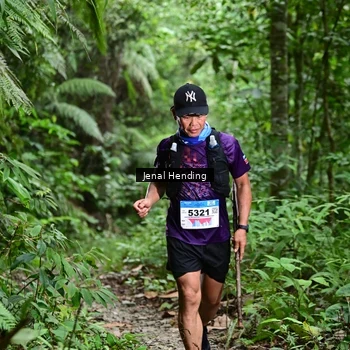 Runner Photo 8764543