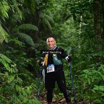 Runner Photo 8764673