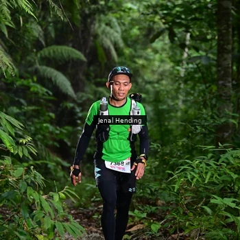 Runner Photo 8764699