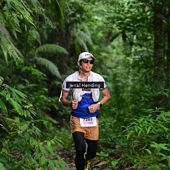 Runner Photo 8764702