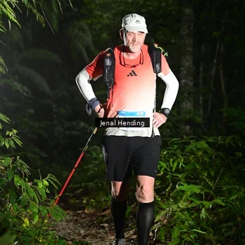 Runner Photo 8764756