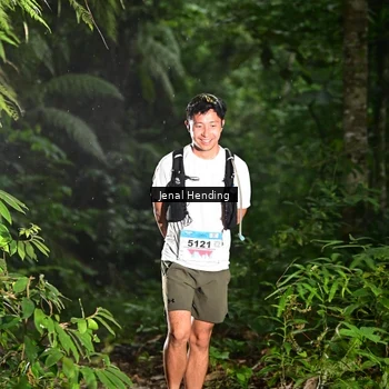 Runner Photo 8764758