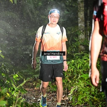 Runner Photo 8764794