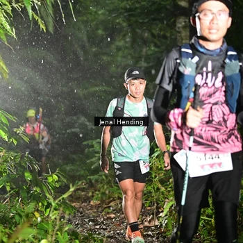Runner Photo 8764801