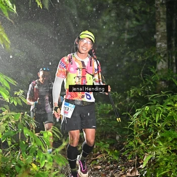 Runner Photo 8764803