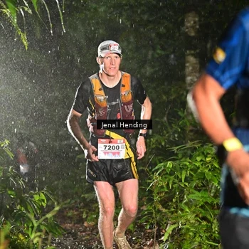 Runner Photo 8764826