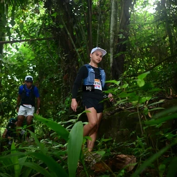 Runner Photo 8765243