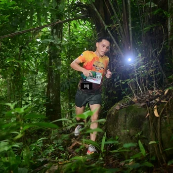 Runner Photo 8765626