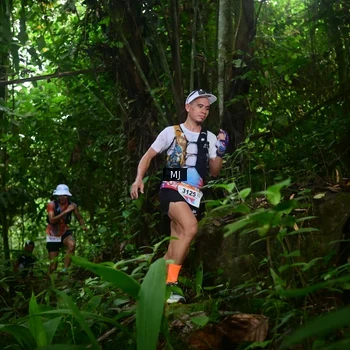Runner Photo 8765700
