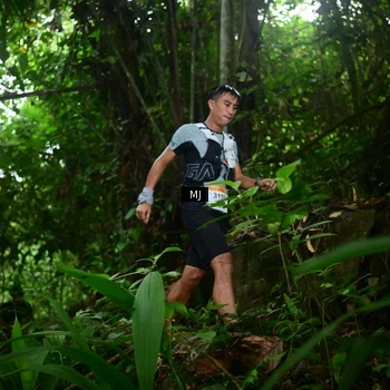Runner Photo 8765725
