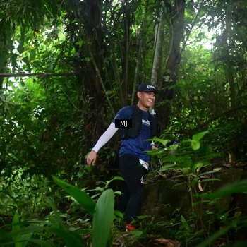 Runner Photo 8765733