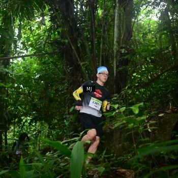 Runner Photo 8765754