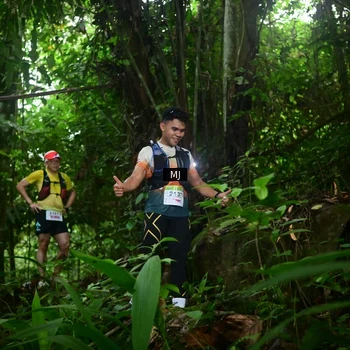 Runner Photo 8765775