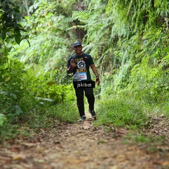 Runner Photo 8766122