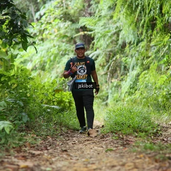 Runner Photo 8766134