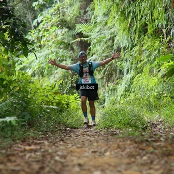 Runner Photo 8766292