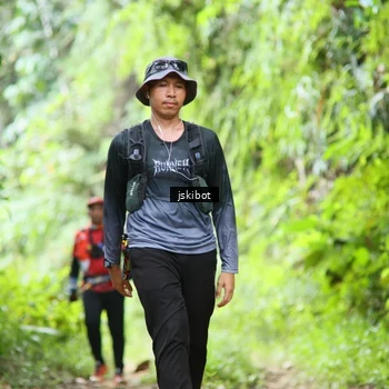 Runner Photo 8766312